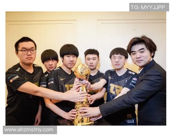 RNG在CSGO比赛中的全面压制与失误分析 RNG在CSGO比赛中的全面压制与失误分析